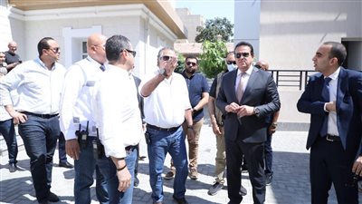 وزير الصحة يتفقد مبنى فرع هيئة الإسعاف بالإسماعيلية