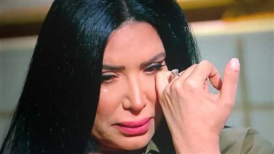 عبير صبري: تأثرت بموجة الفن حرام ولبست الحجاب