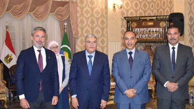 محافظ المنيا يستقبل السفير الإيطالي لتعزيز فرص التعاون والشراكة