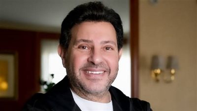 توافد جموع الموسيقيين على النقابة لمطالبة هاني شاكر بالتراجع عن الاستقالة