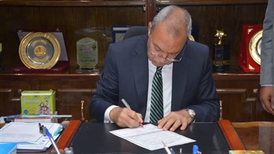   حملات مفاجئة لرصد مخالفات البناء والتعدي على الأراضي الزراعية بالقليوبية