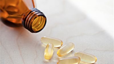 هذا ما يحدث لجسمك عند الإفراط في تناول فيتامين د 