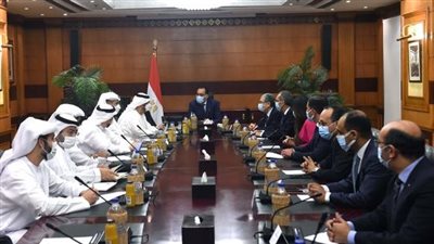 رئيس الوزراء يلتقي وزير الصناعة والتكنولوجيا المتقدمة الإماراتي