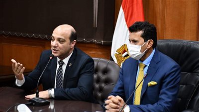 أشرف صبحي يفتتح بطولة إفريقيا للجمباز الفني 