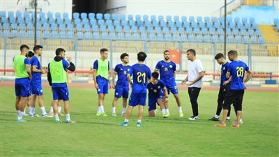 حمزة الجمل يعقد جلسة لحل أزمة لاعبى الإسماعيلي والشامي يغيب للايقاف 