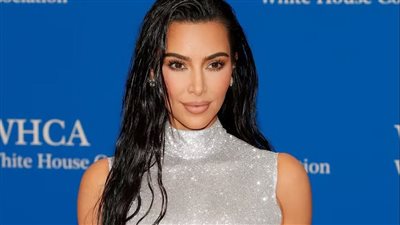 ما هو خاتم النوم الذي ترتديه كيم كارداشيان للحفاظ على جمالها؟