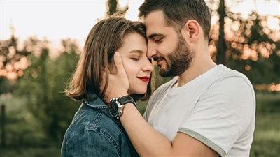 ماذا يعني القمر الخارق بالنسبة للأبراج هذا الأسبوع؟