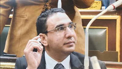 عبد الوهاب خليل: رفع حد الإعفاء الضريبي يصب في صالح محدودي الدخل