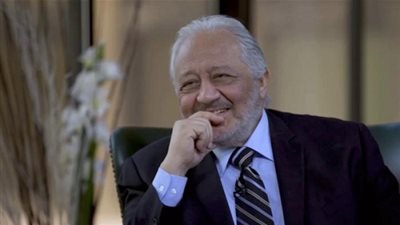 خالد زكي يكشف حقيقة تعرضه لوعكة صحية