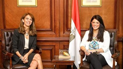 وزيرة التعاون الدولي تجتمع مع مسئولي شركتي جوجل وميتا لبحث التعاون المشترك 