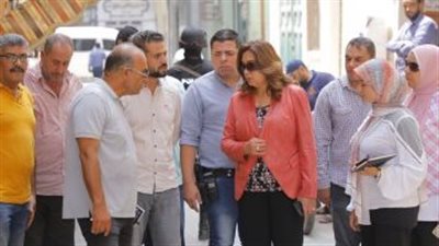 محافظ دمياط تتابع الأعمال الجارية بمشروع تطوير المناطق غير المخططة
