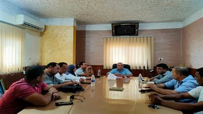 تعليمات مشددة لرئيس مدينة قطور بسرعة حل مشاكل المواطنين والقضاء على المخالفات