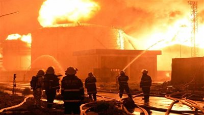 اندلاع حريق في مخزن كرتون بقرية عرب أبوساعد بالصف