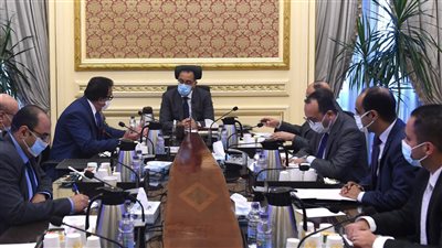 رئيس الوزراء يبحث أزمة مستشفى سرطان الأطفال 57357 بطنطا