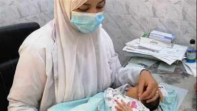 فحص 300 ألف طفل بالشرقية ضمن المبادرة الرئاسية لضعف السمع لحديثي الولادة