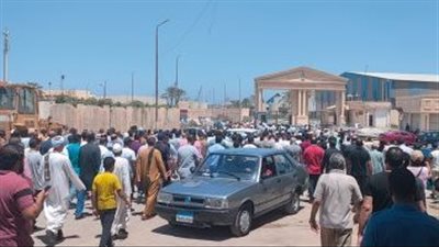 بعد تشييع جنازته.. رواد التواصل الاجتماعي يطالبون بتنفيذ وصية أشهر بائع فريسكا