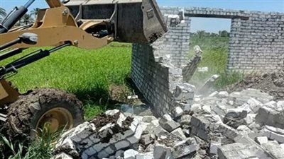 محافظ أسيوط: استمرار حملات إزالة التعديات على الأراضي الزراعية في مهدها