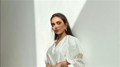 جهان العلوي تكشف عن أحدث تصاميم عبايات صيف 2022 في دبي