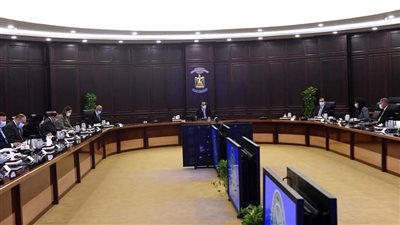 رئيس الوزراء يترأس اجتماع اللجنة الوزارية الاقتصادية