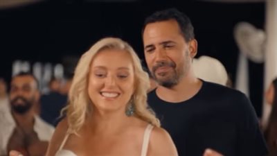 ظافر العابدين يشارك زوجته في أغنيتها الجديدة