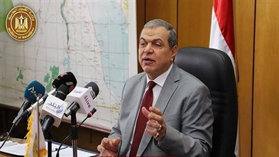 بالأسماء.. القوى العاملة: تحويل 2.5 مليون جنيه مستحقات 90 عاملا غادروا الأردن