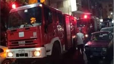 الدفع ب3 سيارات إطفاء للسيطرة على حريق مخبز بالوراق