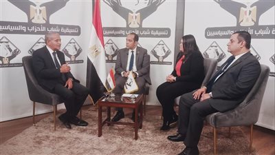 أكمل نجاتي: القيادة السياسية تعاملت مع المواطنين بشفافية بشأن توافر السلع