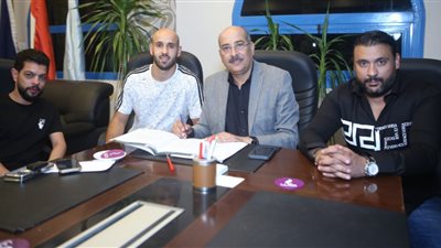رسميًا.. سموحة يتعاقد مع محمد باسم نجم المنتخب الفلسطيني
