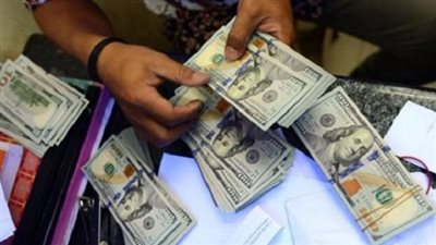 الأموال العامة توجه ضربة أمنية عاصفة لتجار النقد الأجنبي بالمحافظات