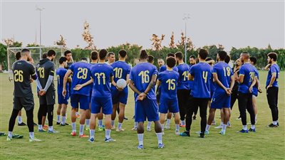 الإسماعيلي يختتم تحضيراته قبل لقاء الأهلي.. وعبد الرحمن مجدي جاهز 