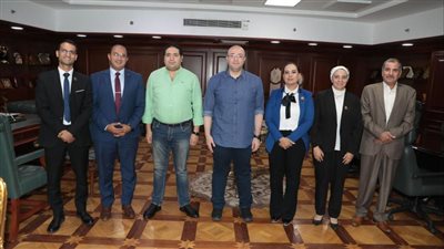 وفد «التنسيقية» يتفقد تنفيذ مبادرة «مؤسسة بلا أمية» في قرى بني سويف 