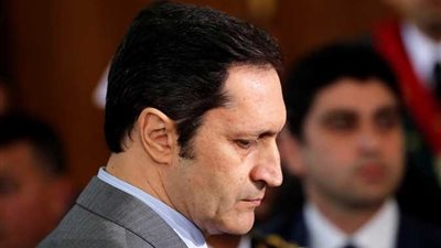 جدل بين وزير الأوقاف وعلاء مبارك بسبب دعاء 