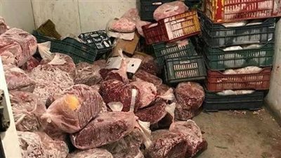 ضبط أطنان من المواد الغذائية الفاسدة وتحرير 31 محضرا تموينيا بالمنوفية