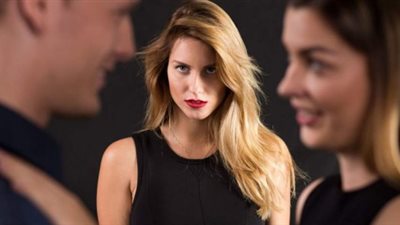 على تيك توك.. امرأة تشكو عشيقها الذي تركها بالفندق بشكل غامض