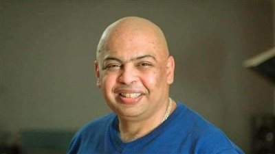 عمرو محمود ياسين ينعي أمين العسال: «أنت مقدرتش المرة دي»