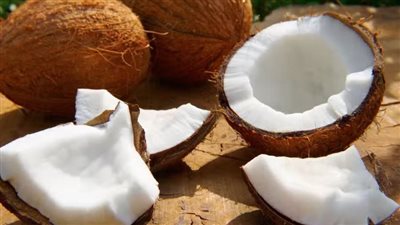 ما هي فوائد وعيوب جوز الهند الصحية؟