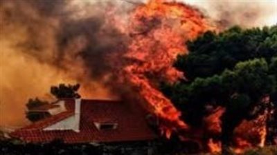 بسبب الميراث.. شخصان يشعلان النار في والدتهما بالبحيرة 