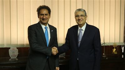 وزير الكهرباء يستقبل المدير العام للوكالة الدولية للطاقة المتجددة (ايرينا) 