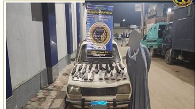 تورط تاجر أسيوطي في نقل كمية أسلحة نارية وذخائر لبيعها بقنا