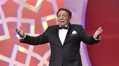 مصدر من نقابة المهن التمثيلية يكشف «النبأ» حقيقة الحالة الصحية للفنان عادل إمام 