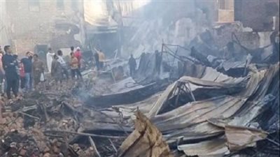 الدفع بـ6 سيارات إطفاء للسيطرة على حريقين هائلين في سوهاج