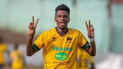 الصفقة رقم 8.. المصري يتعاقد مع المهاجم الكاميروني فرانك مبيلا 