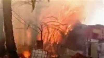 السيطرة على حريق أعلى منزل بقرية في قنا 