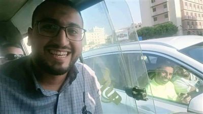 سيلفي الميكروباص.. أحدث صور محمد صلاح قبل الانضمام لمعسكر المنتخب 