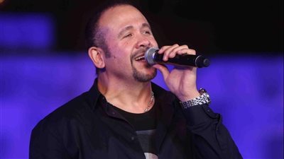 هشام عباس ومواهب الأوبرا في ختام مهرجان رشيد