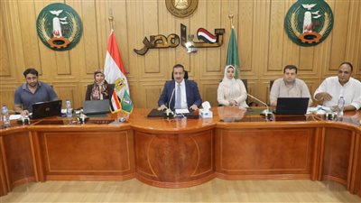 تفاصيل اجتماع محافظ المنوفية بلجنة تقييم مشروعات المبادرة الوطنية للمشروعات الخضراء الذكية