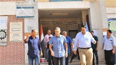  استعدادا للعام الدراسي الجديد.. تفاصيل جولة محافظ الغربية بمدارس المحلة وسمنود
