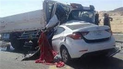 مصرع مهندس وإصابة سائق في حادث على الطريق الصحراوي بسوهاج