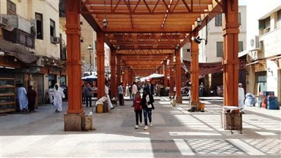 حملة مكبرة لتطهير السوق السياحى من الباعة الجائلين فى أسوان 