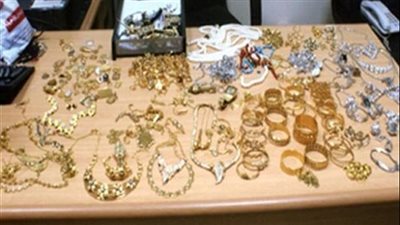 أمن الجيزة يضبط المتورطين في سرقة محل مشغولات ذهبية بأكتوبر